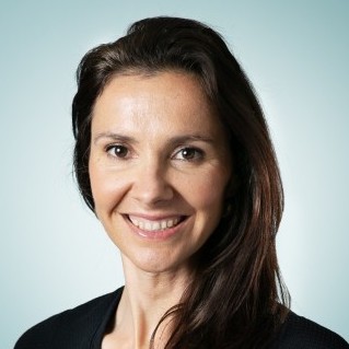 Julie Paques, Airpaje